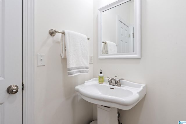 65 RIDGECREST LANE, Trussville, AL 35173