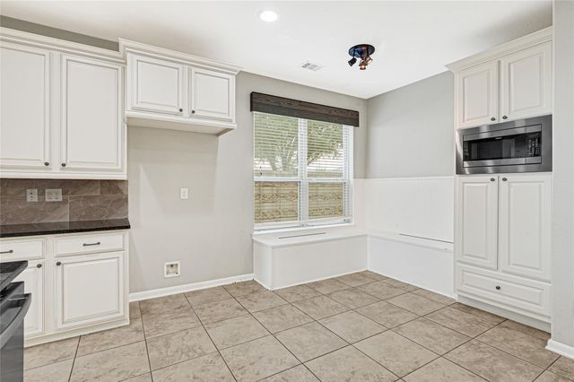 6102 Nicholas Ln, Katy, TX 77494