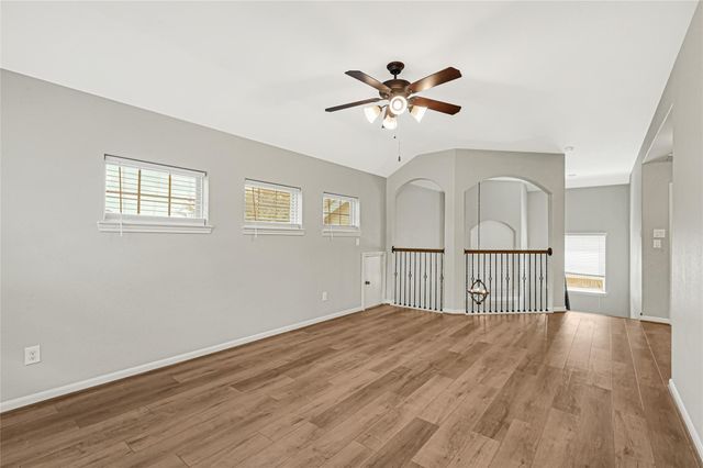 6102 Nicholas Ln, Katy, TX 77494