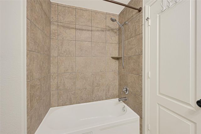 6102 Nicholas Ln, Katy, TX 77494