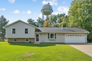 603 10th Street N, North Hudson, WI 54016