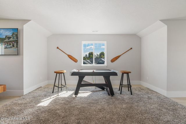 52 Peggy's Ct, Dover, ID 83825