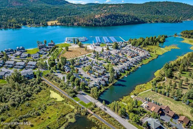 52 Peggy's Ct, Dover, ID 83825