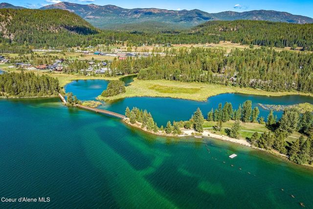 52 Peggy's Ct, Dover, ID 83825