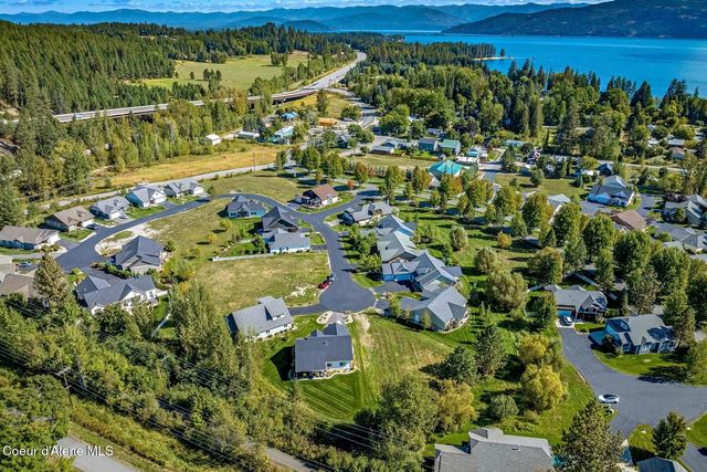 52 Peggy's Ct, Dover, ID 83825