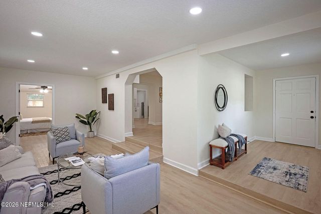 3421 INWOOD Circle, Jacksonville, FL 32207