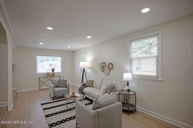 3421 INWOOD Circle, Jacksonville, FL 32207