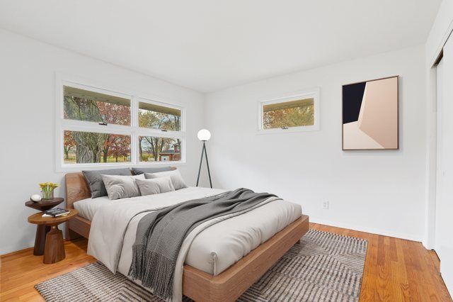 1034 Central Park Avenue, Flossmoor, IL 60422