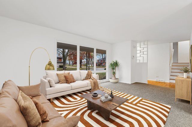 1034 Central Park Avenue, Flossmoor, IL 60422