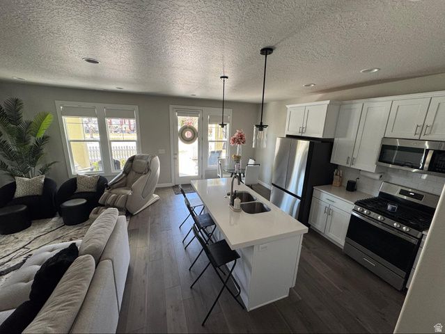 11149 S KESTREL RISE RD, South Jordan, UT 84009