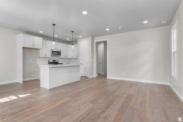 11149 S KESTREL RISE RD, South Jordan, UT 84009