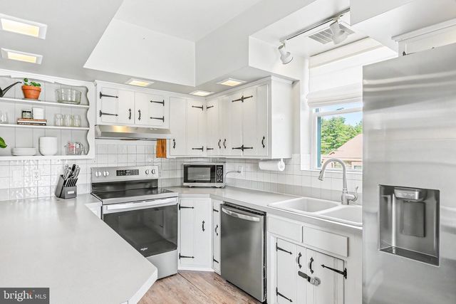 3 HOMEWOOD ST, Dillsburg, PA 17019