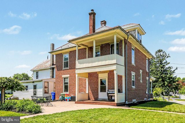 3 HOMEWOOD ST, Dillsburg, PA 17019
