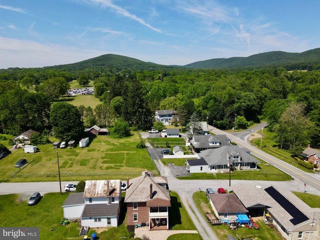 3 HOMEWOOD ST, Dillsburg, PA 17019
