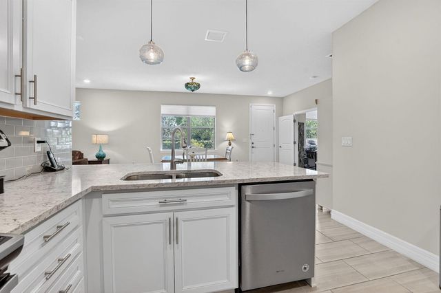 9115 Passiflora Way, Boca Raton, FL 33428