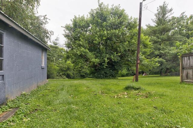 1627 Cypress Street, Paris, KY 40361