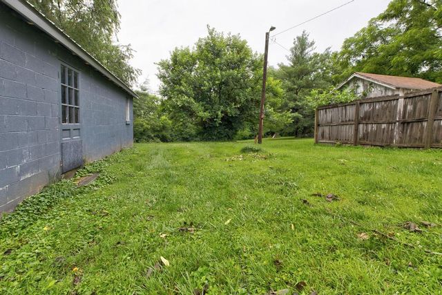 1627 Cypress Street, Paris, KY 40361