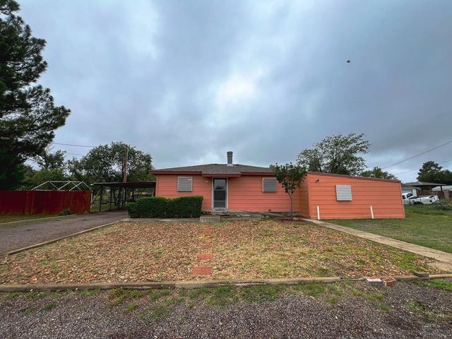 510 E Ave A, Alpine, TX 79830