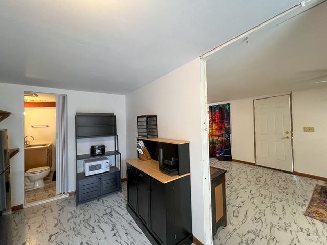 510 E Ave A, Alpine, TX 79830