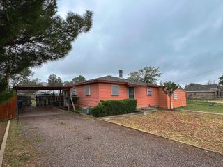 510 E Ave A, Alpine, TX 79830
