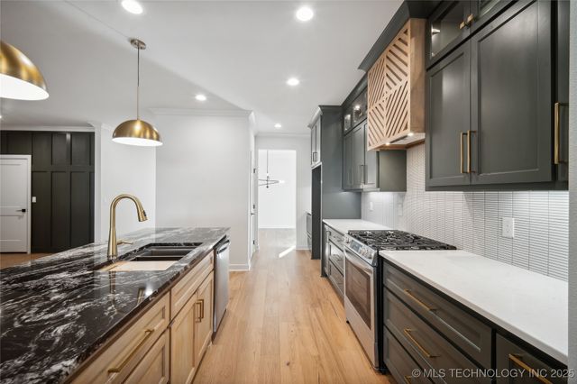 514 W Dallas Street, Broken Arrow, OK 74012