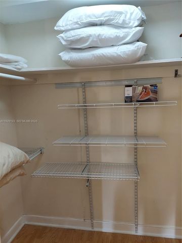 301 Golden Isles Dr 506, Hallandale Beach, FL 33009