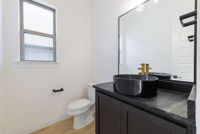 109 Strawberry LN, Georgetown, TX 78628