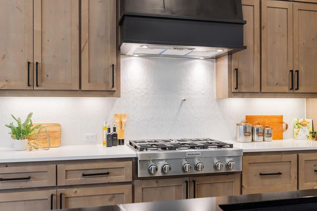 109 Strawberry LN, Georgetown, TX 78628