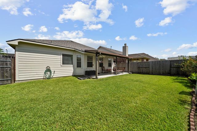 1026 Luke Drive, Alvin, TX 77511