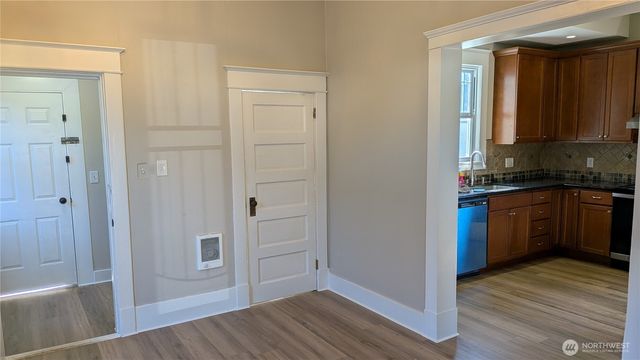 1220 S Adams Street, Tacoma, WA 98405