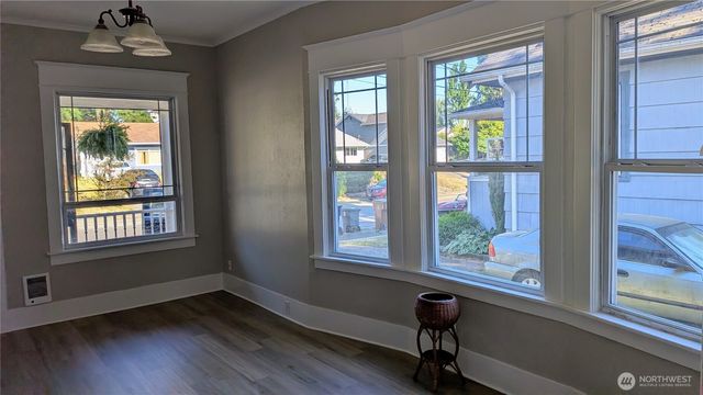1220 S Adams Street, Tacoma, WA 98405