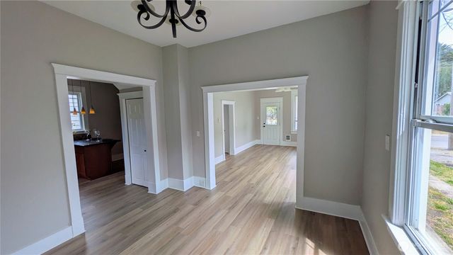 1220 S Adams Street, Tacoma, WA 98405