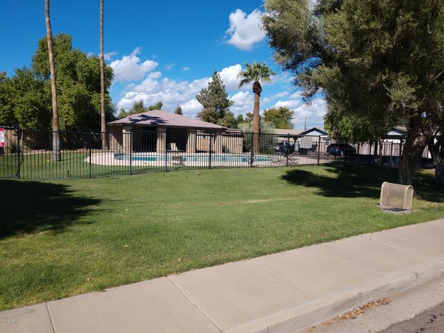 921 W LAGUNA Drive, Tempe, AZ 85282