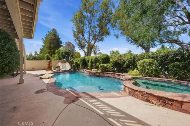 43363 Calle Carabana, Temecula, CA 92592