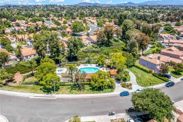 43363 Calle Carabana, Temecula, CA 92592