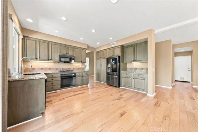 43363 Calle Carabana, Temecula, CA 92592