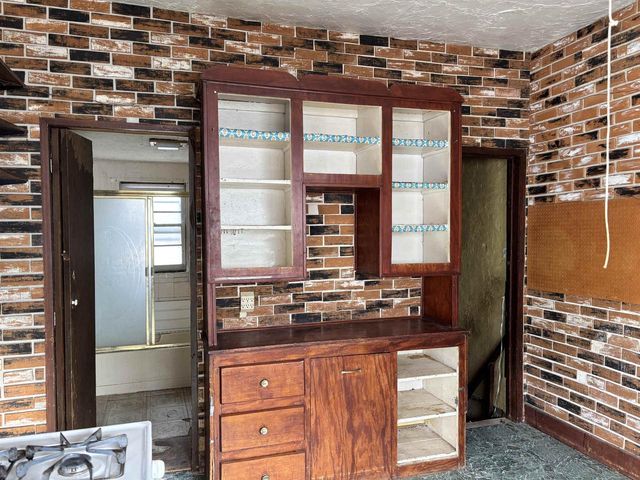 2120 Winnebago Street, Madison, WI 53704