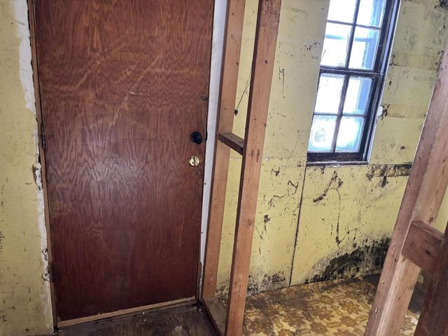 2120 Winnebago Street, Madison, WI 53704