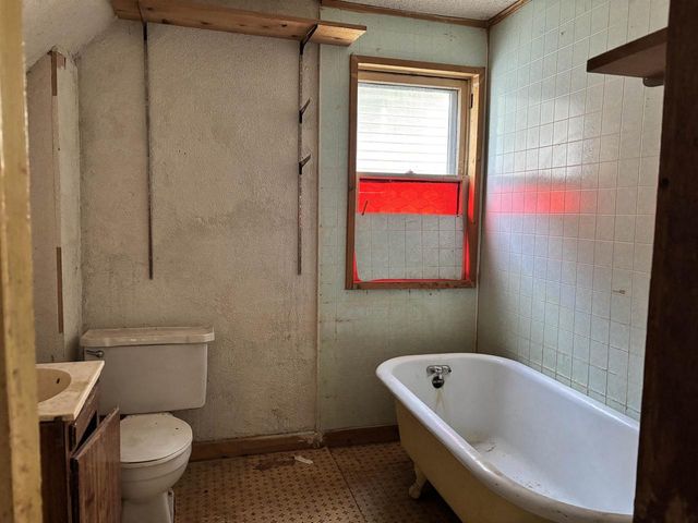 2120 Winnebago Street, Madison, WI 53704