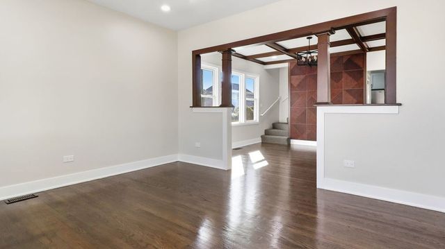 1106 S 4th Avenue, Maywood, IL 60153