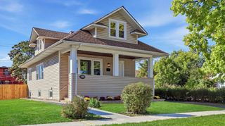 1106 S 4th Avenue, Maywood, IL 60153