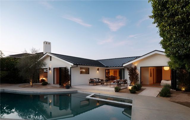 2437 Windward, Newport Beach, CA 92660