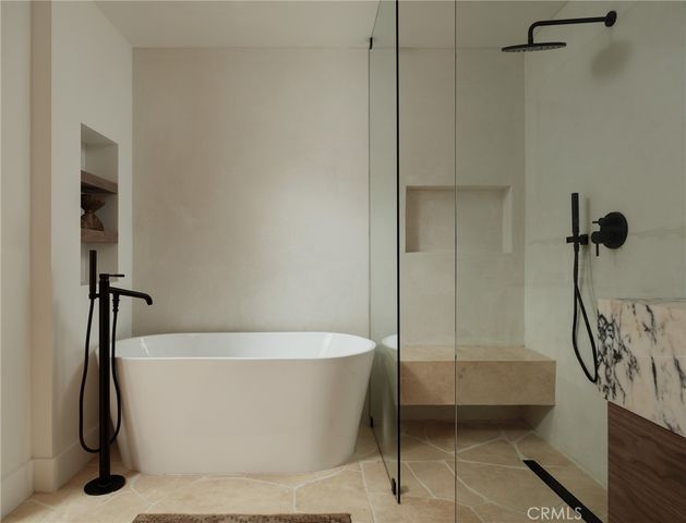 2437 Windward, Newport Beach, CA 92660