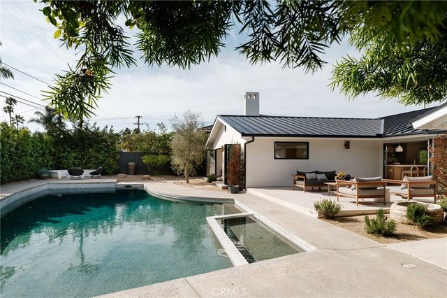 2437 Windward, Newport Beach, CA 92660