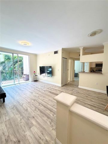 17150 N Bay Rd 2419, Sunny Isles Beach, FL 33160