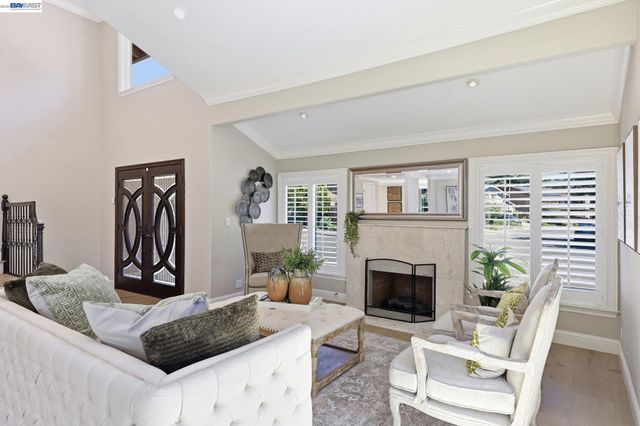 3309 Burning Tree Dr, San Ramon, CA 94583