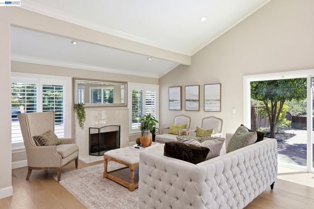 3309 Burning Tree Dr, San Ramon, CA 94583