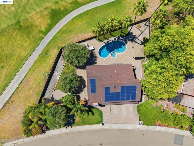 3309 Burning Tree Dr, San Ramon, CA 94583