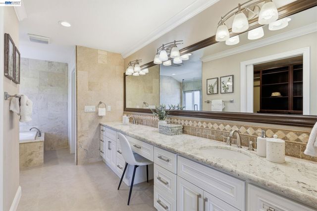 3309 Burning Tree Dr, San Ramon, CA 94583