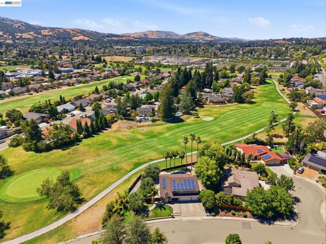 3309 Burning Tree Dr, San Ramon, CA 94583